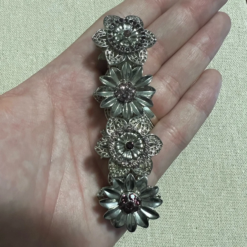 Purple Rhinestone Elastic Bracelet - Picture 3 of 4